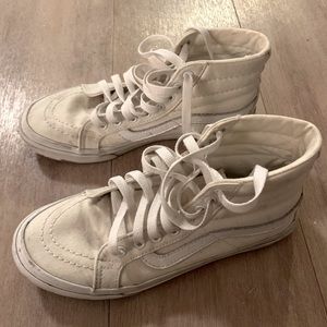 Canvas Sk8 - Hi tapered shoes (Size 6.5)